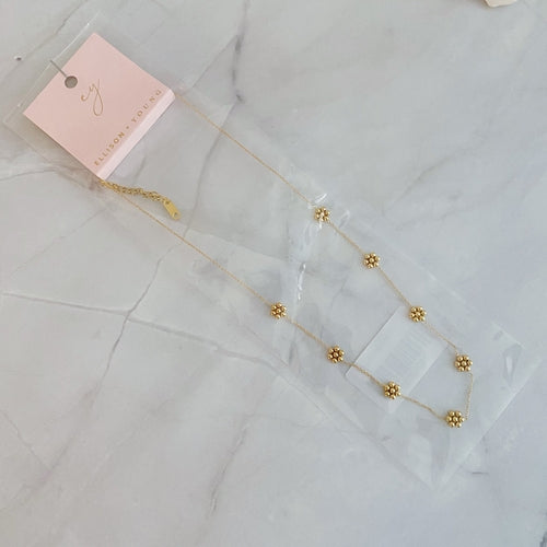 The Adelaide Daisy Necklace